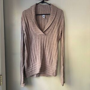 GAP Y2K Light Brown Ribbed V Neck Sweater S